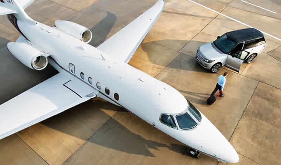 High-End-Auto und Privatjet