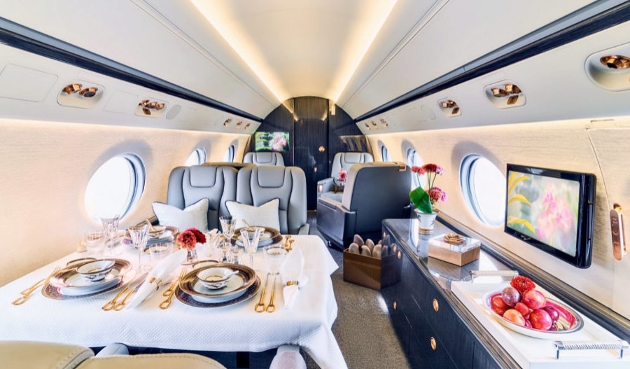 Private jet catering